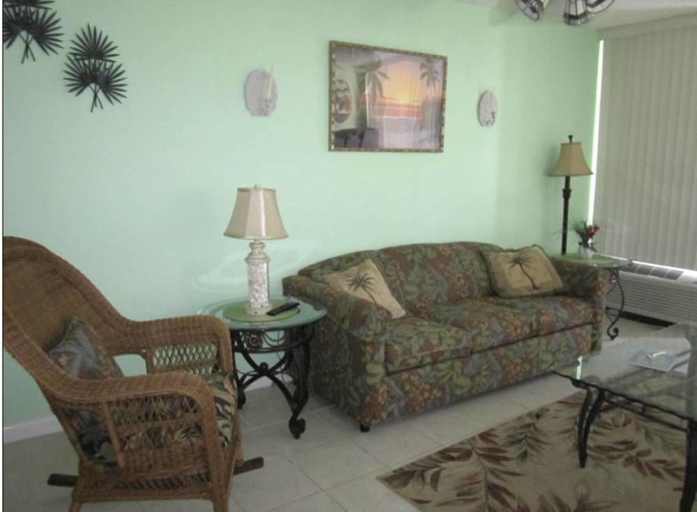 מירטל ביץ' Palms Resort מראה חיצוני תמונה